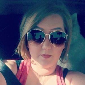 Meet your Posher, Lacey